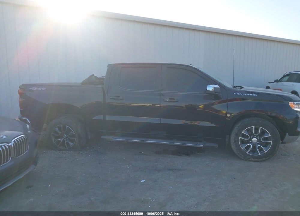 2023 CHEVROLET SILVERADO 1500 4WD SHORT BED LT WITH 2FL VIN: 1GCPDKEK5PZ139748