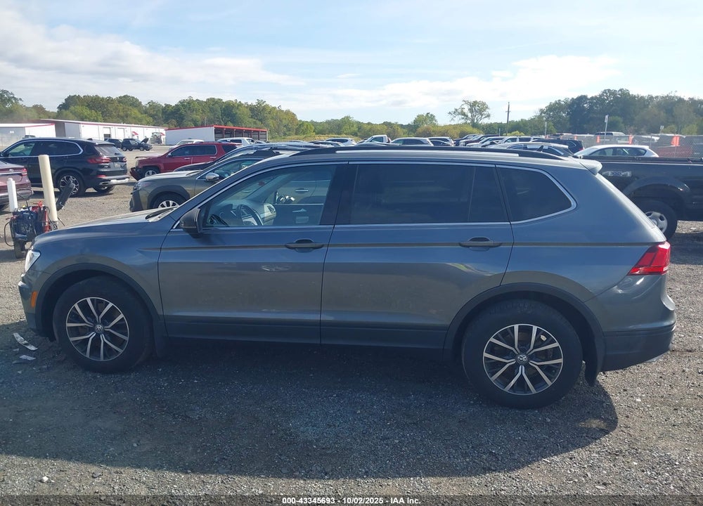 2019 VOLKSWAGEN TIGUAN 2.0T SE/2.0T SEL/2.0T SEL R-LINE/2.0T SEL R-LINE BLACK VIN: 3VV2B7AX3KM035401