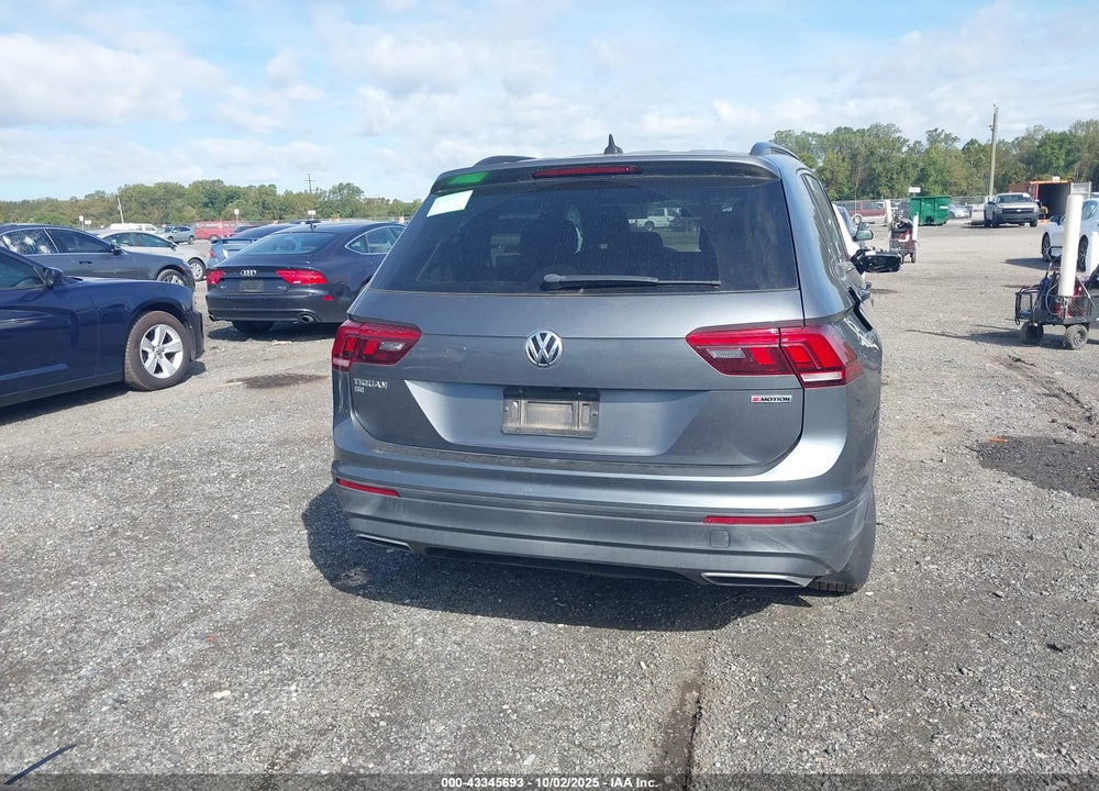 2019 VOLKSWAGEN TIGUAN 2.0T SE/2.0T SEL/2.0T SEL R-LINE/2.0T SEL R-LINE BLACK VIN: 3VV2B7AX3KM035401