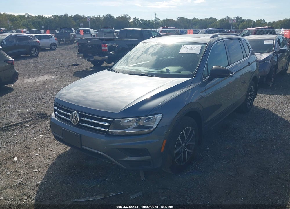 2019 VOLKSWAGEN TIGUAN 2.0T SE/2.0T SEL/2.0T SEL R-LINE/2.0T SEL R-LINE BLACK VIN: 3VV2B7AX3KM035401