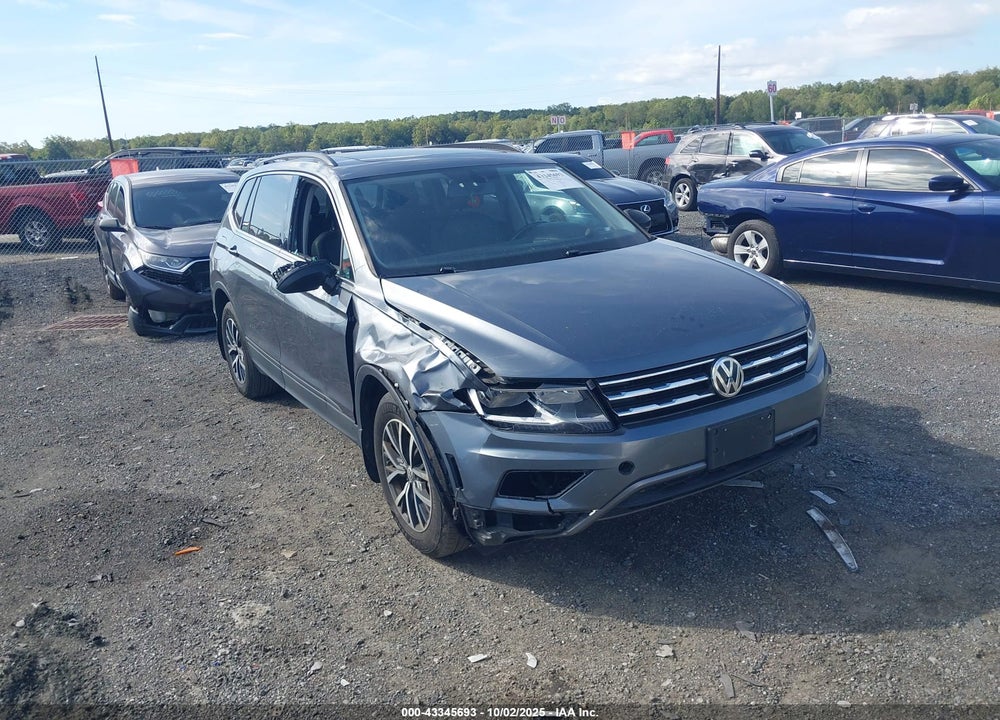 2019 VOLKSWAGEN TIGUAN 2.0T SE/2.0T SEL/2.0T SEL R-LINE/2.0T SEL R-LINE BLACK VIN: 3VV2B7AX3KM035401