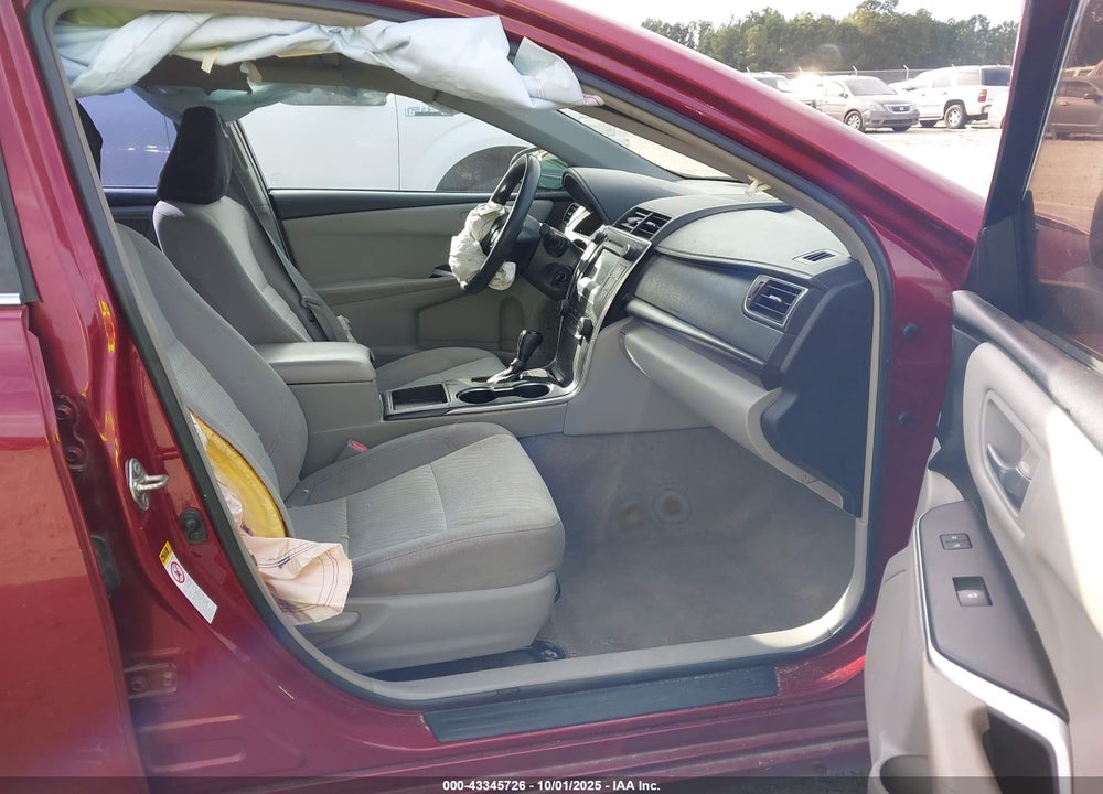 2017 TOYOTA CAMRY LE VIN: 4T1BF1FK3HU753009