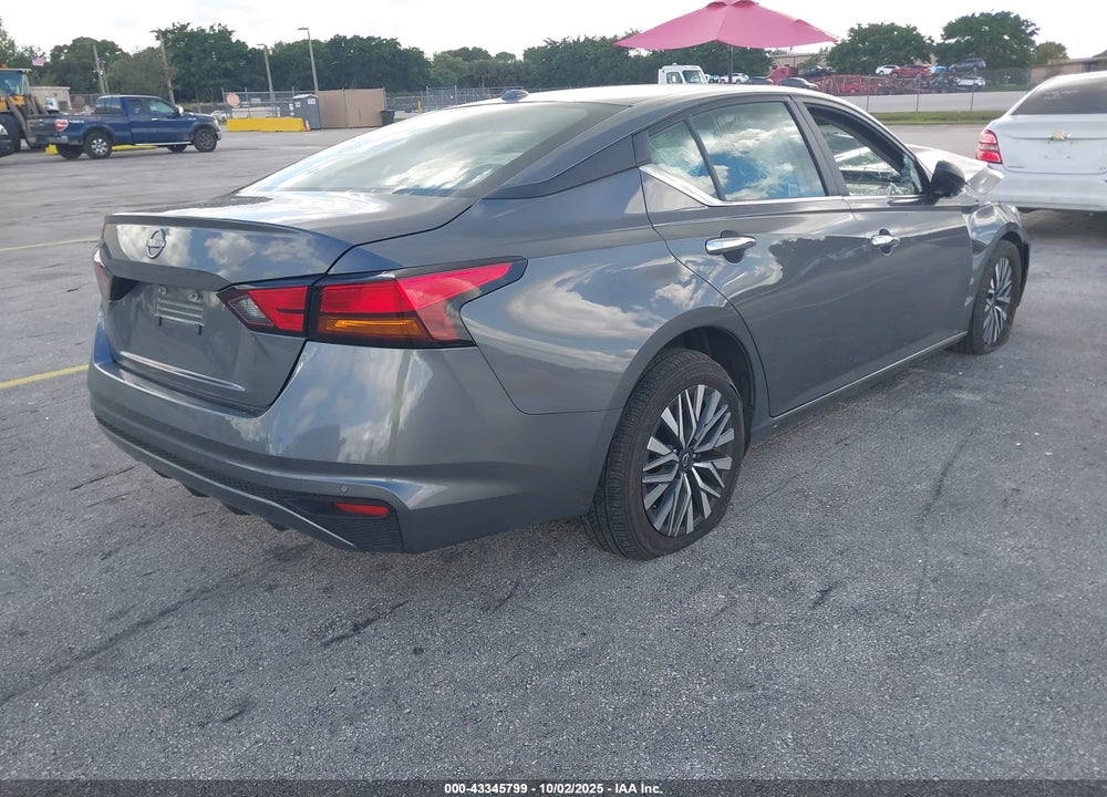 2025 NISSAN ALTIMA SV FWD VIN: 1N4BL4DV1SN301935