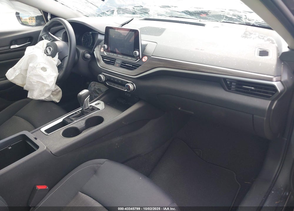 2025 NISSAN ALTIMA SV FWD VIN: 1N4BL4DV1SN301935