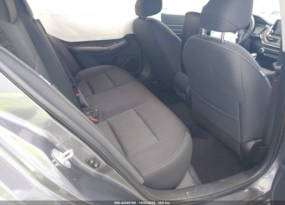 2025 NISSAN ALTIMA SV FWD VIN: 1N4BL4DV1SN301935