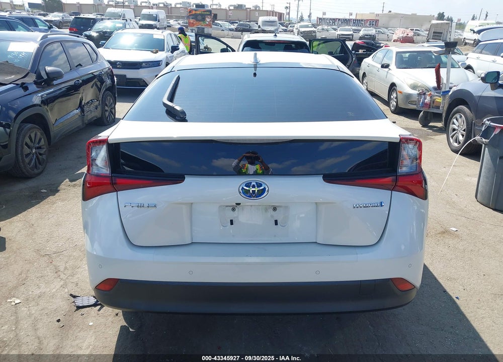 2019 TOYOTA PRIUS LE VIN: JTDKARFU1K3083427