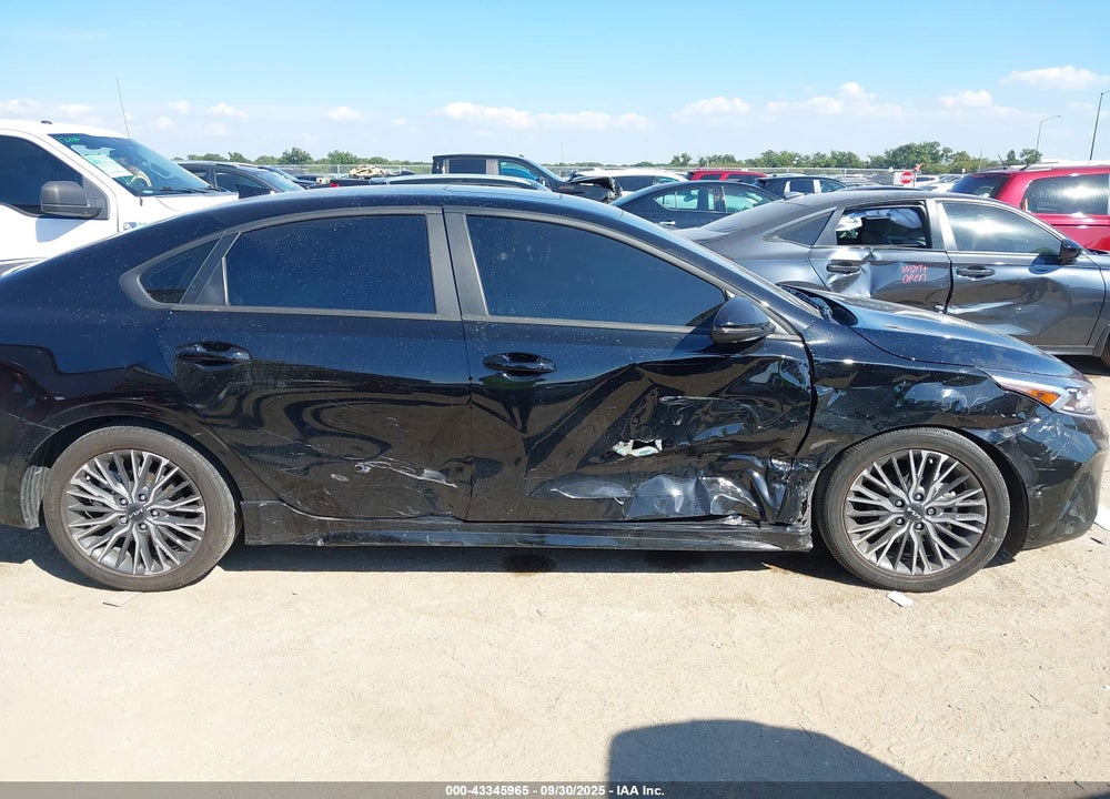 2024 KIA FORTE GT LINE VIN: 3KPF54AD9RE796112