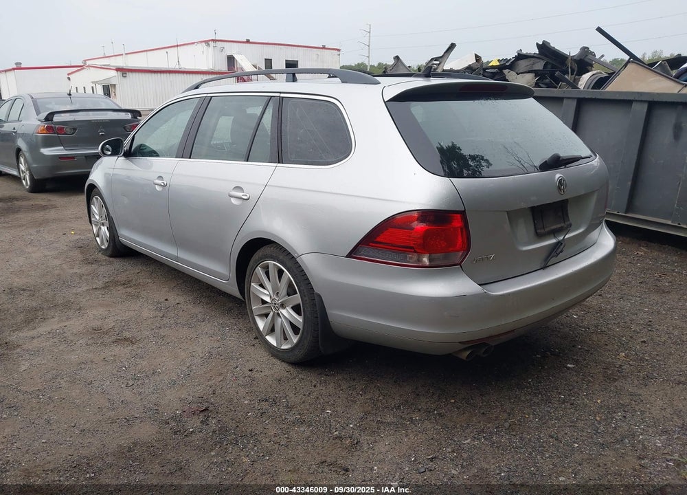 2011 VOLKSWAGEN JETTA VIN: 3VWPL8AJ7BM653126