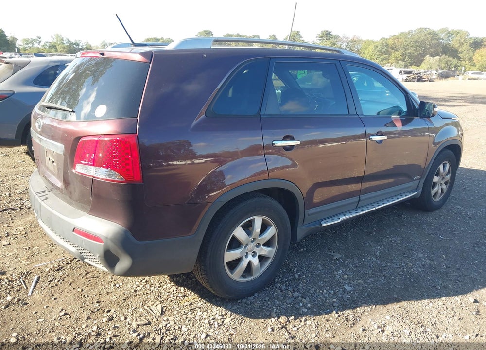 2012 KIA SORENTO VIN: 5XYKTDA69CG275682
