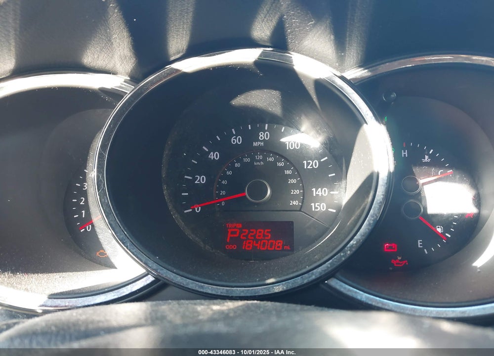 2012 KIA SORENTO VIN: 5XYKTDA69CG275682