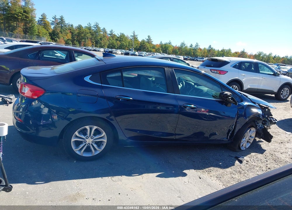 2019 CHEVROLET CRUZE LT VIN: 1G1BE5SMXK7124626