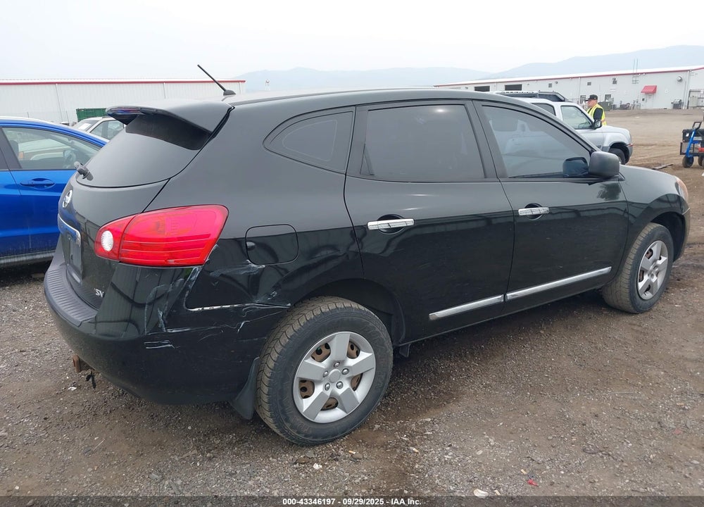2015 NISSAN ROGUE VIN: JN8AS5MT8FW667117