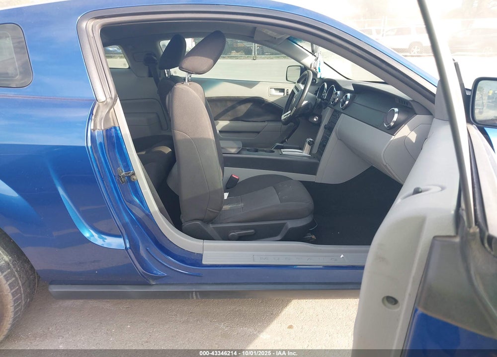 2007 FORD MUSTANG VIN: 1ZVFT80N275244559