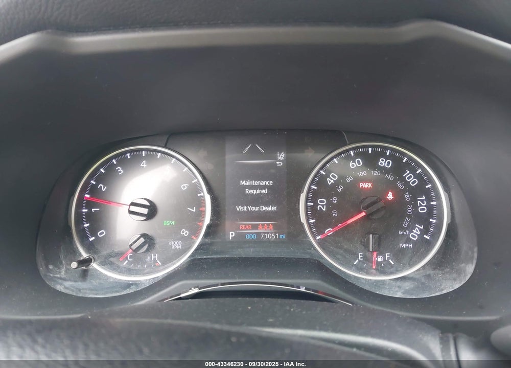 2019 TOYOTA RAV4 XLE VIN: JTMW1RFV9KD507442