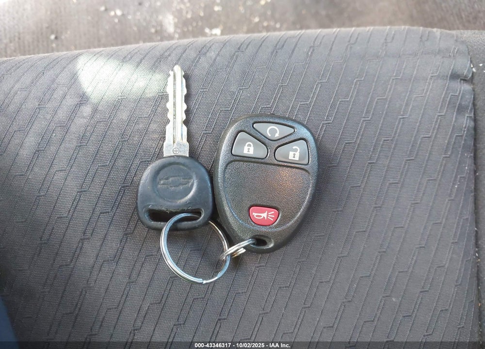 2011 CHEVROLET SILVERADO 1500 VIN: 1GCPKSE37BF195182
