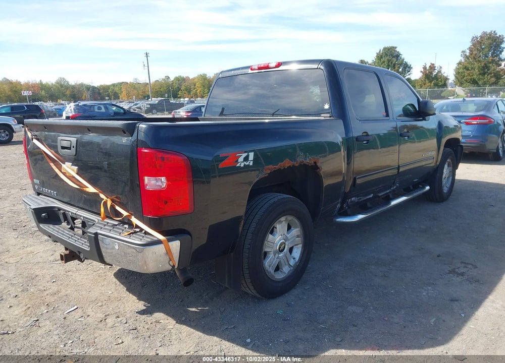 2011 CHEVROLET SILVERADO 1500 VIN: 1GCPKSE37BF195182