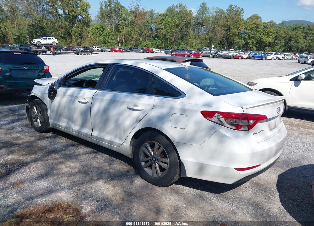 2016 HYUNDAI SONATA VIN: 5NPE24AF3GH302986