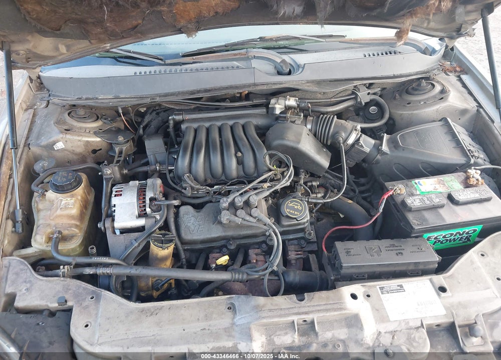 2002 FORD TAURUS SES VIN: 1FAFP55242A268811