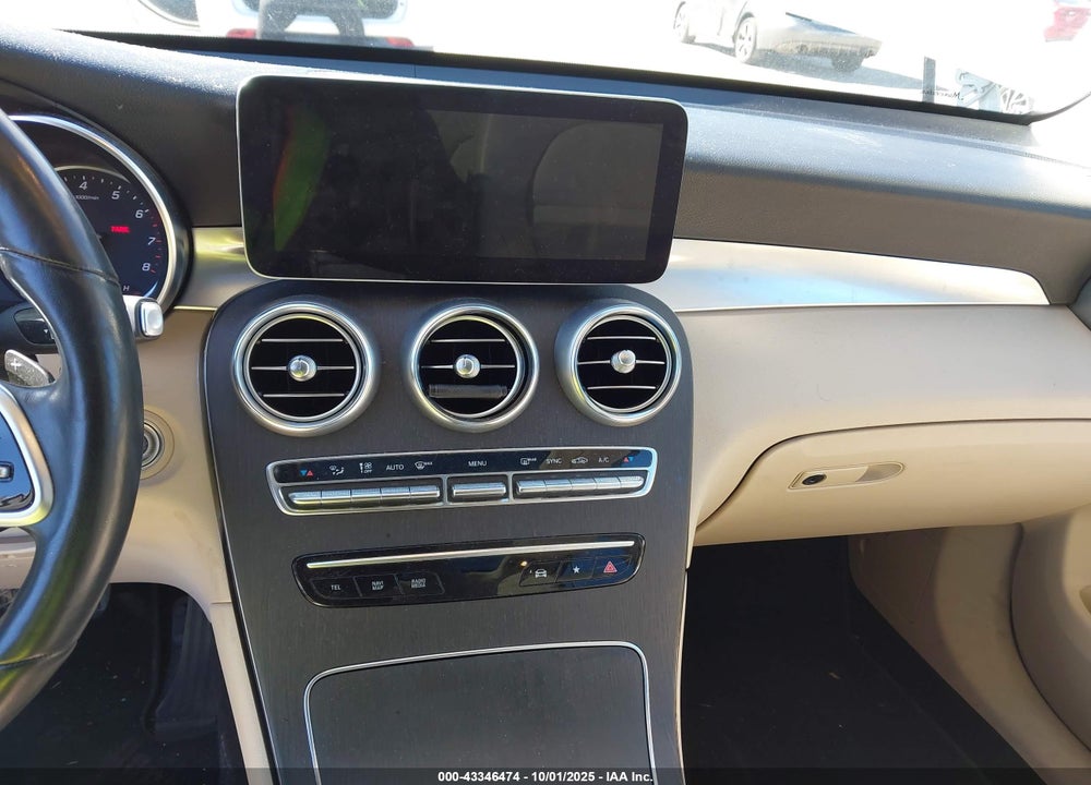 2022 MERCEDES-BENZ GLC 300 4MATIC SUV VIN: W1N0G8EB8NG088825