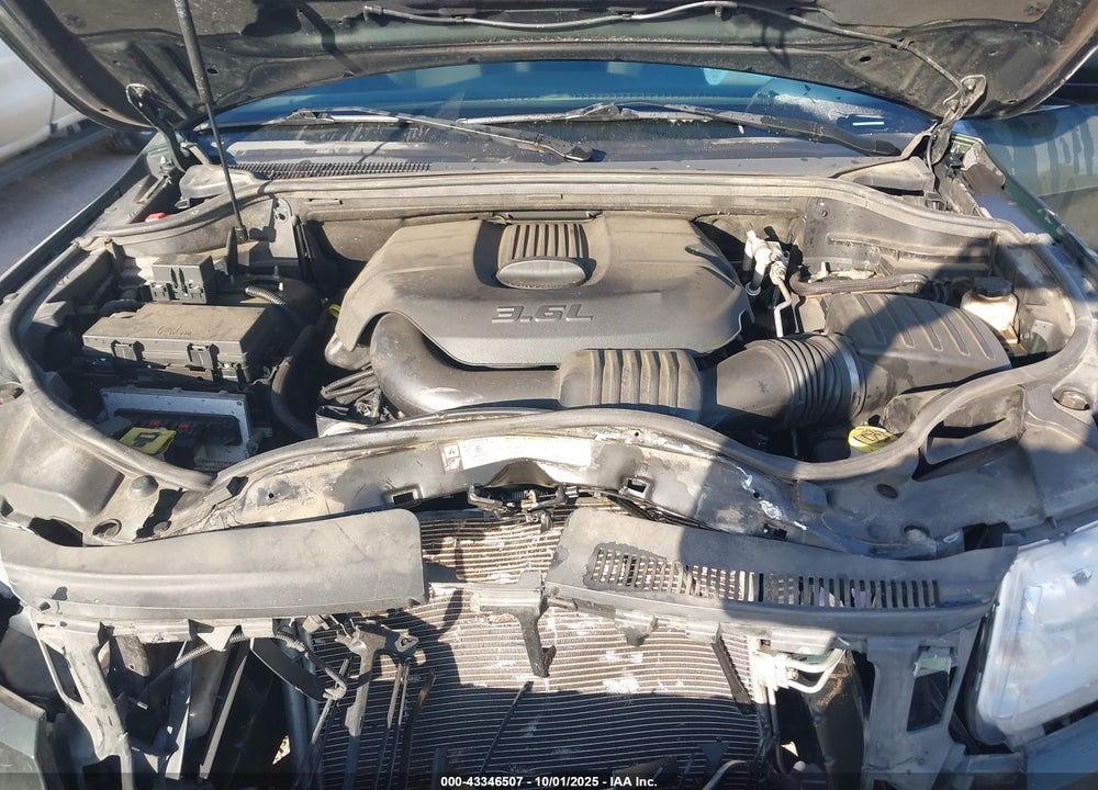 2011 JEEP GRAND CHEROKEE VIN: 1J4RR4GG2BC534586