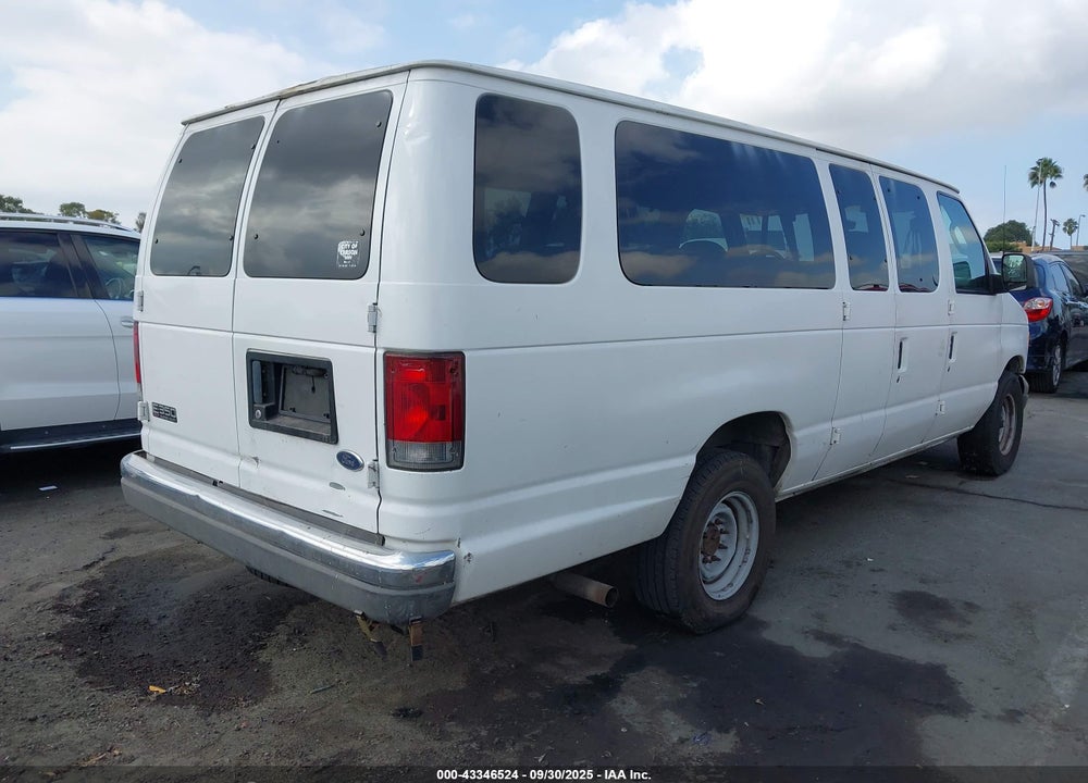 2003 FORD E-350 SUPER DUTY XL/XLT VIN: 1FBSS31L53HA45670