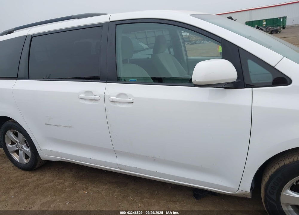 2012 TOYOTA SIENNA LE V6 8 PASSENGER VIN: 5TDKK3DC3CS276117