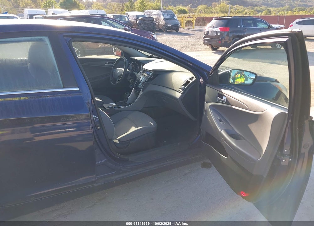 2011 HYUNDAI SONATA GLS VIN: 5NPEB4AC3BH037260