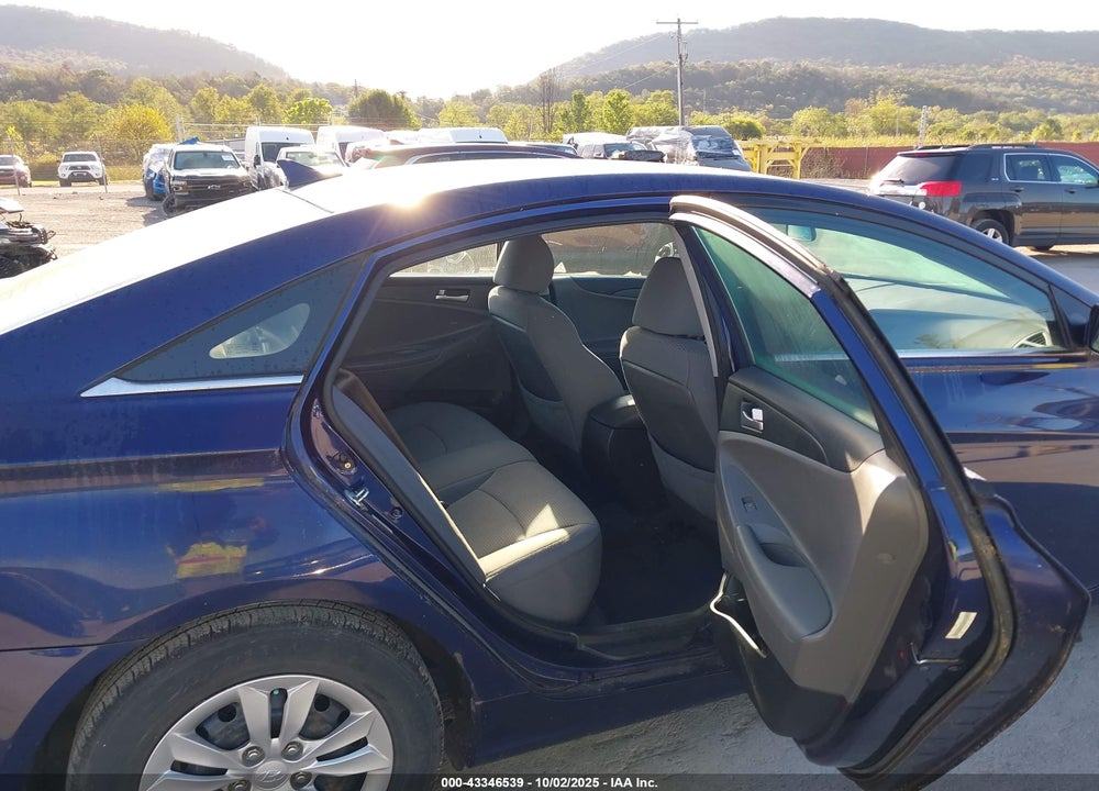 2011 HYUNDAI SONATA GLS VIN: 5NPEB4AC3BH037260
