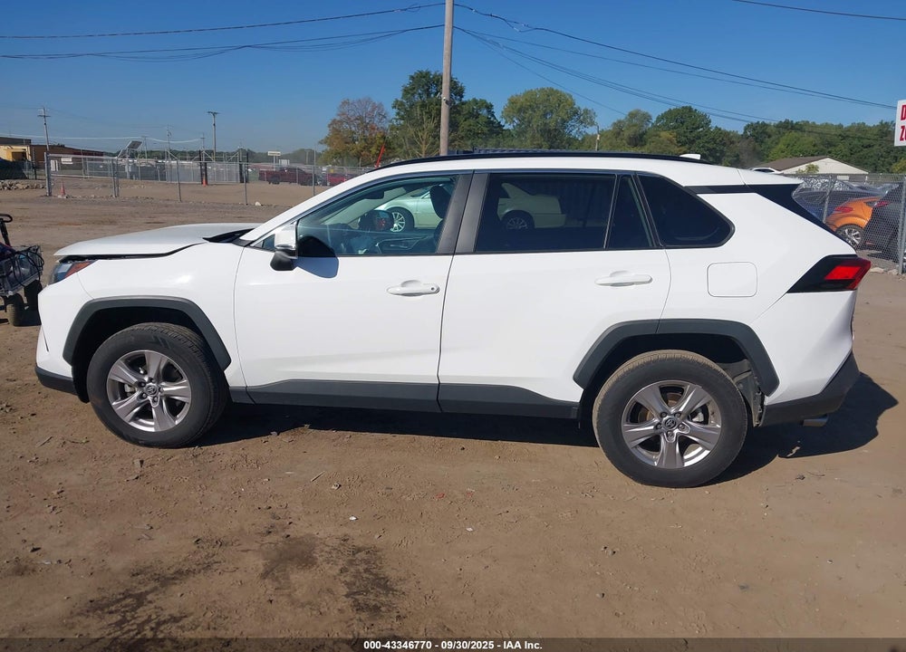 2023 TOYOTA RAV4 XLE VIN: 2T3W1RFVXPC242400