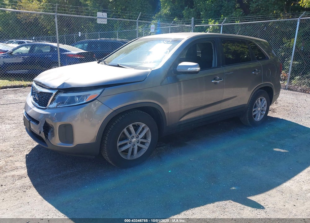 2015 KIA SORENTO VIN: 5XYKT3A61FG599045