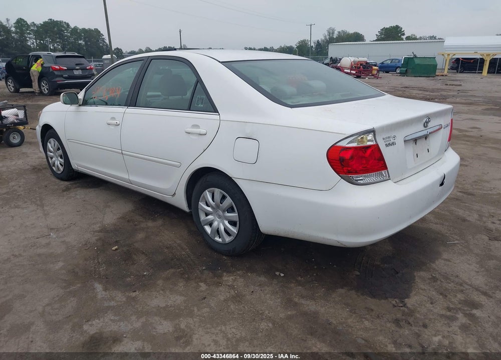 2005 TOYOTA CAMRY LE VIN: 4T1BE30K15U385027