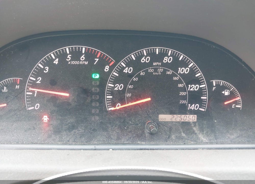 2005 TOYOTA CAMRY LE VIN: 4T1BE30K15U385027