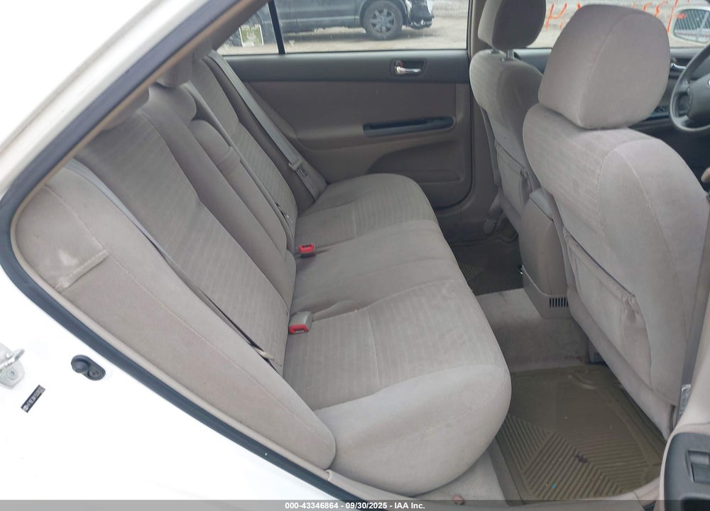2005 TOYOTA CAMRY LE VIN: 4T1BE30K15U385027