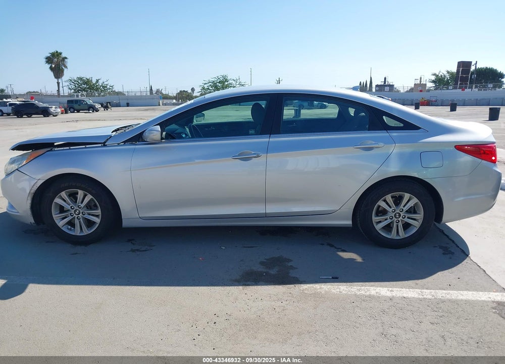2012 HYUNDAI SONATA GLS VIN: 5NPEB4AC7CH470789