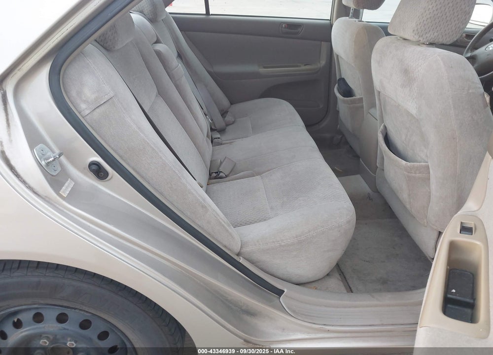 2004 TOYOTA CAMRY LE VIN: 4T1BE30K24U298123