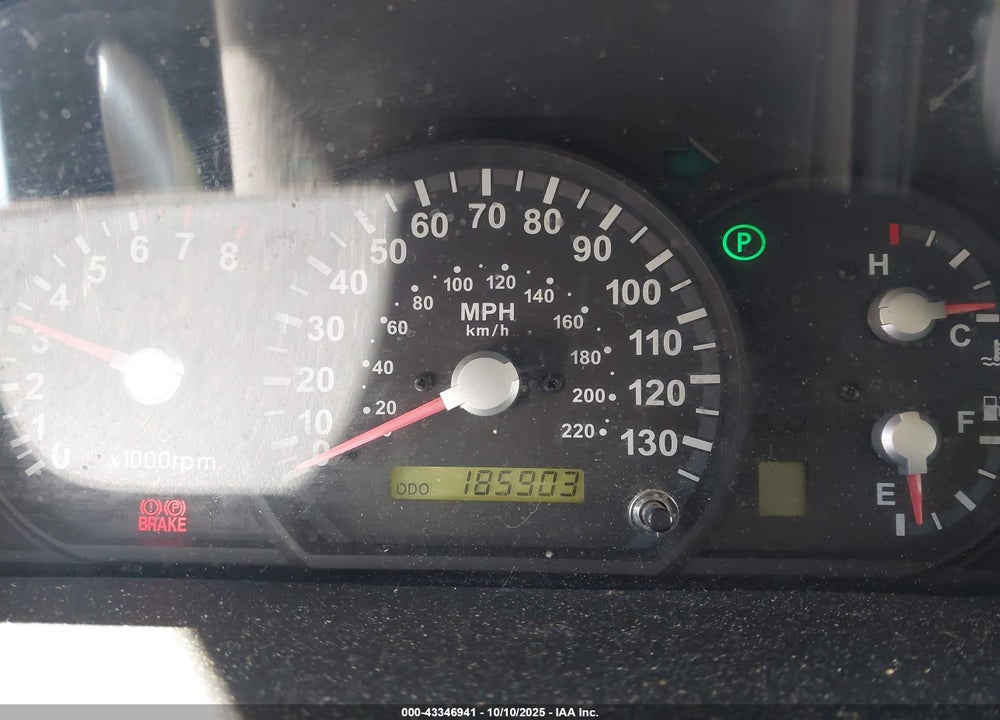 2005 KIA SORENTO EX/LX VIN: KNDJC733455390735