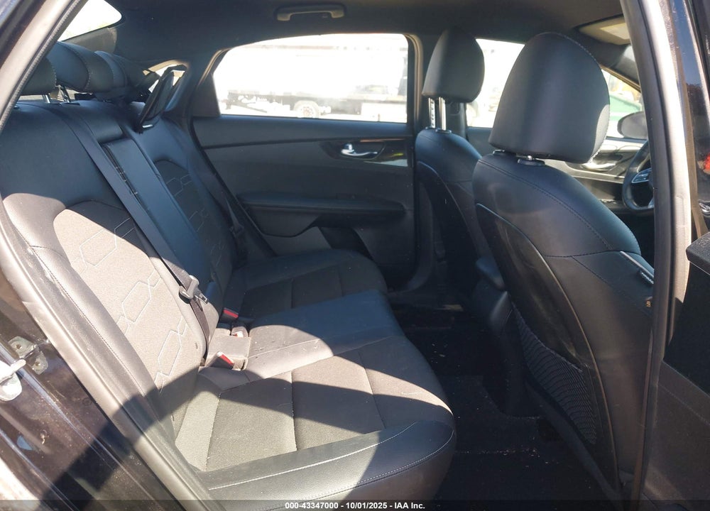 2023 KIA FORTE GT LINE VIN: 3KPF54AD6PE573491
