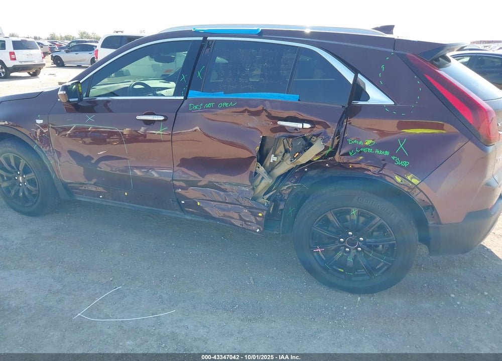 2022 CADILLAC XT4 VIN: 1GYFZCR42NF131470