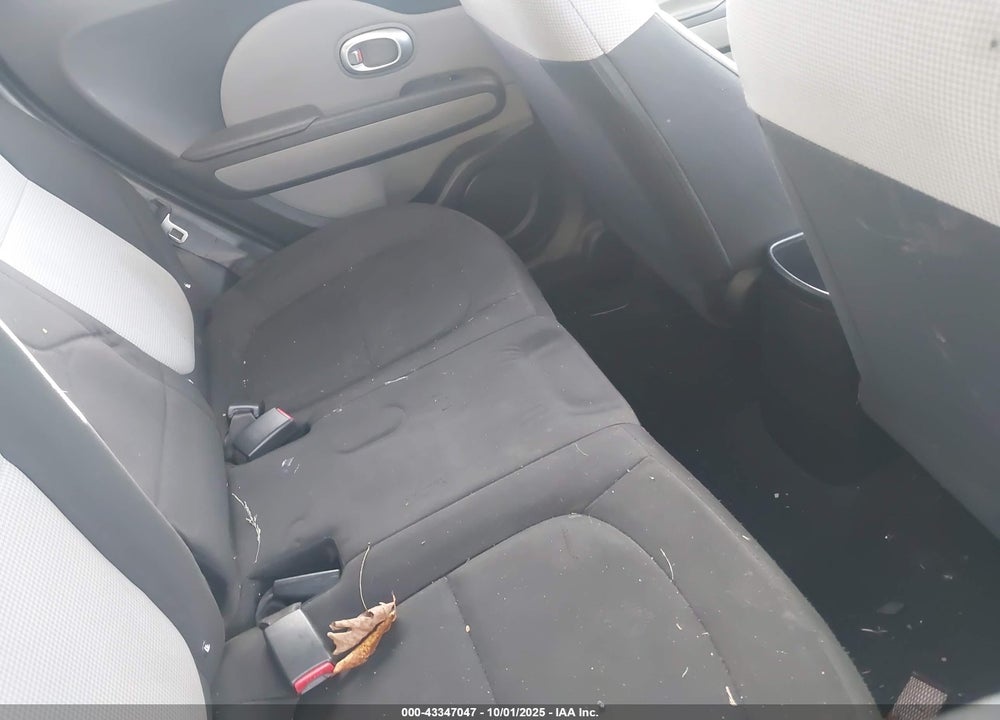 2015 KIA SOUL VIN: KNDJN2A25F7153538
