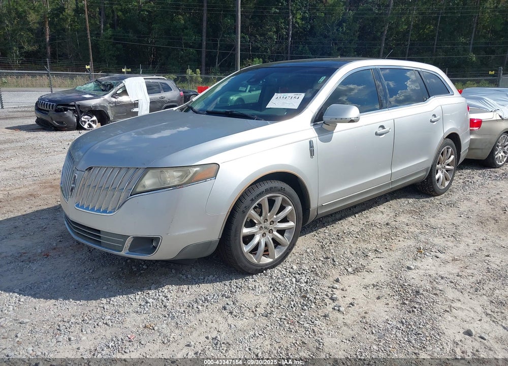 2010 LINCOLN MKT VIN: 2LMHJ5FR1ABJ18562