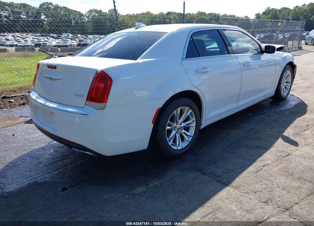 2017 CHRYSLER 300 LIMITED VIN: 2C3CCAAG6HH521600