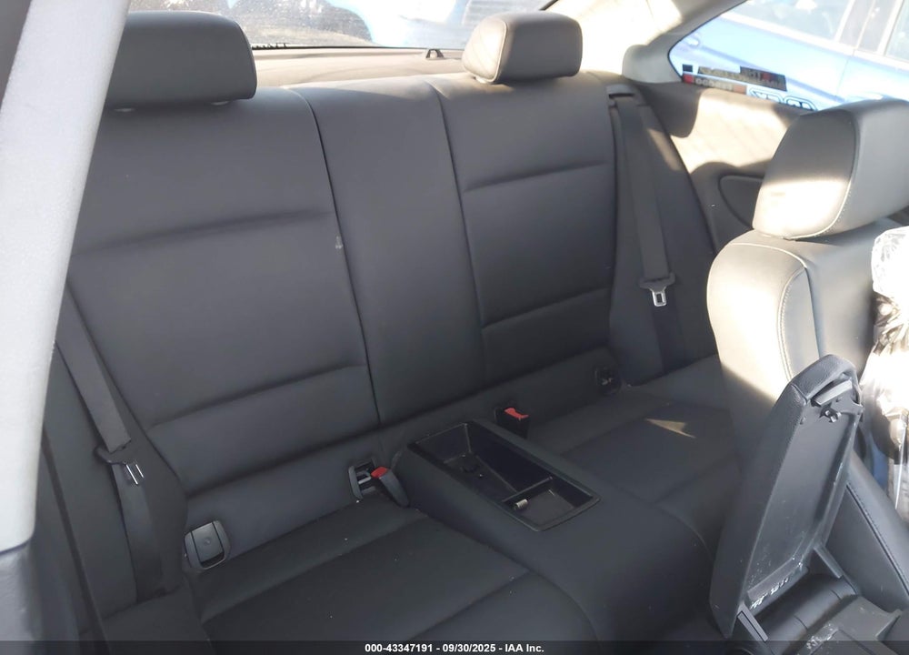 2008 BMW 128I VIN: WBAUP93518VF45731