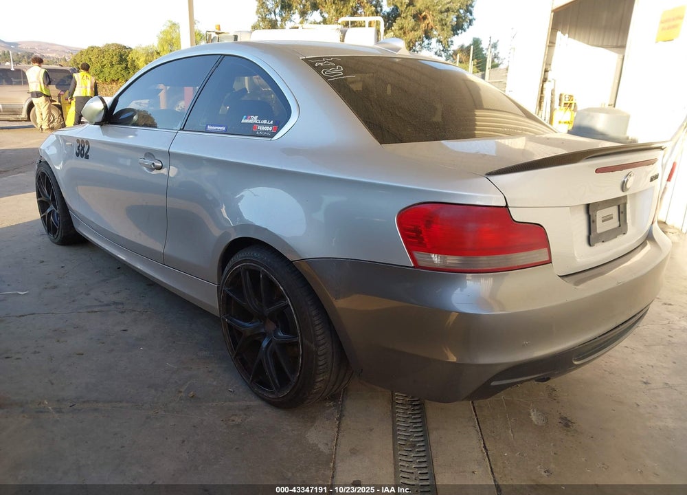 2008 BMW 128I VIN: WBAUP93518VF45731