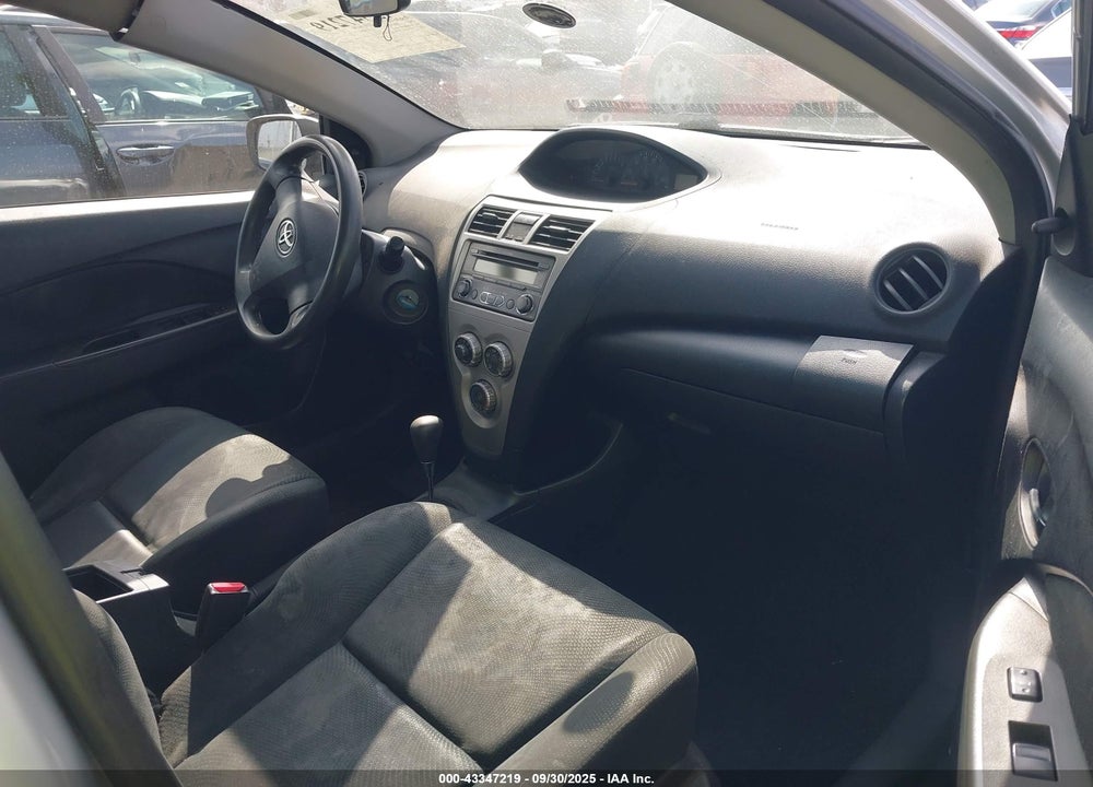 2012 TOYOTA YARIS VIN: JTDBT4K38C1419923