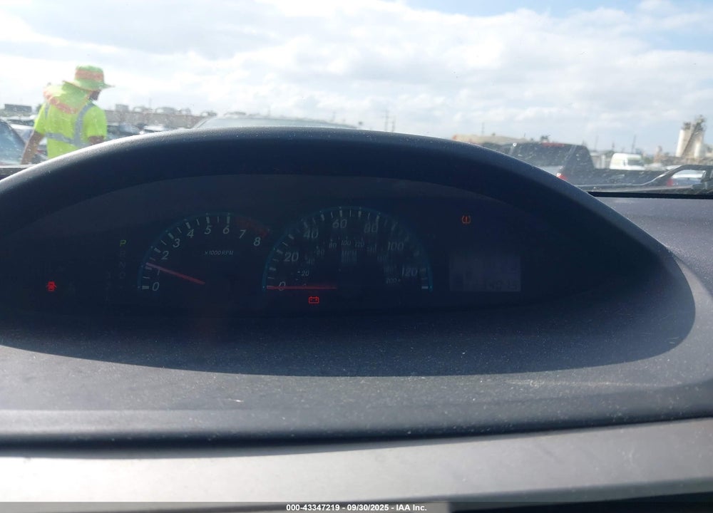 2012 TOYOTA YARIS VIN: JTDBT4K38C1419923