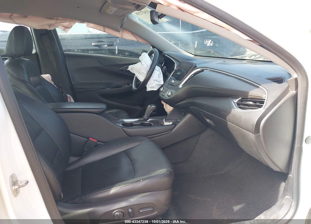 2016 CHEVROLET MALIBU VIN: 1G1ZE5ST5GF284450