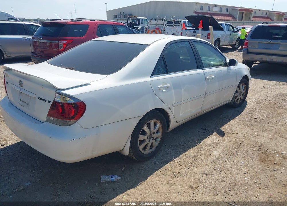 2005 TOYOTA CAMRY SE VIN: 4T1BE32K45U629136
