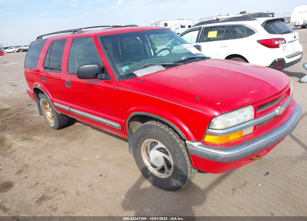 2000 CHEVROLET BLAZER LT VIN: 1GNDT13W7Y2230933