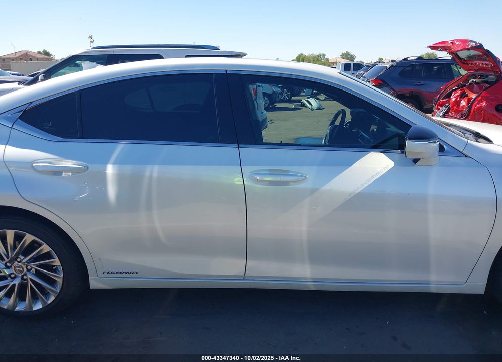 2022 LEXUS ES 300H VIN: 58AEA1C18NU013936