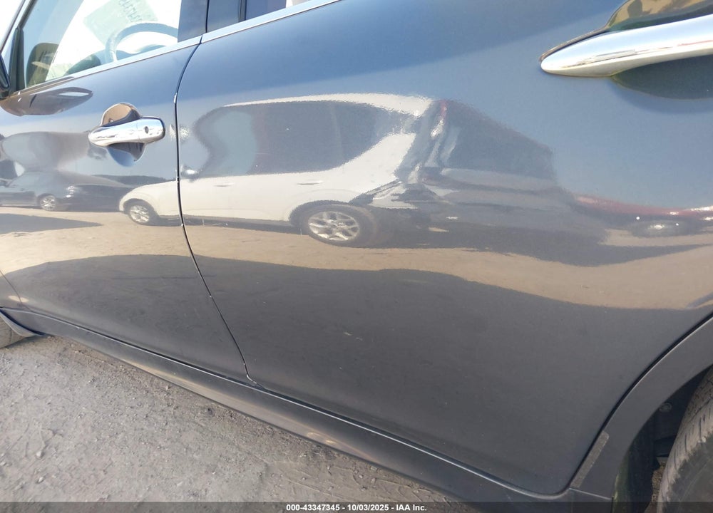 2011 INFINITI M37 VIN: JN1BY1AP7BM323804